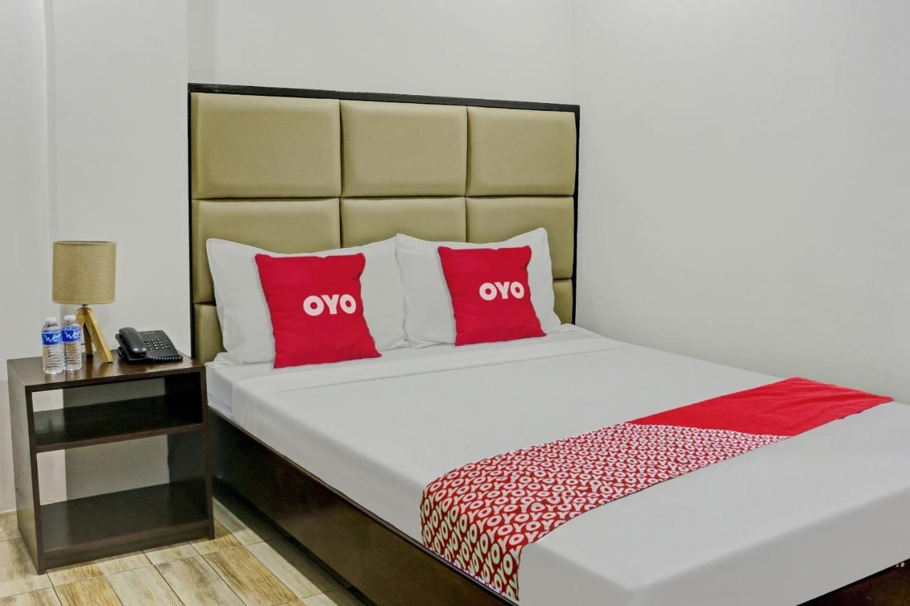 OYO 869 Jnv 드림 호텔 수빅 외부 사진